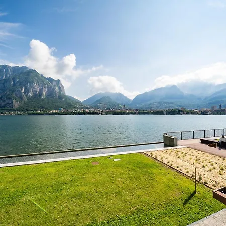 Renzo & Lucia Lakefront With Stunning Views Of Appartamento *